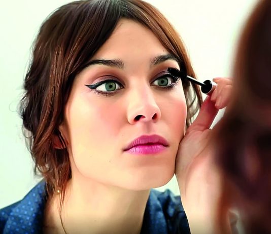 Τα µυστικά οµορφιάς της Alexa Chung
