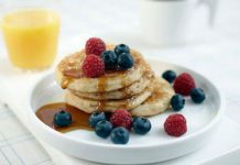 Pancakes με τις μισές θερμίδες – Δεν θα μείνει ούτε ένα light pancakes Αργυρώ